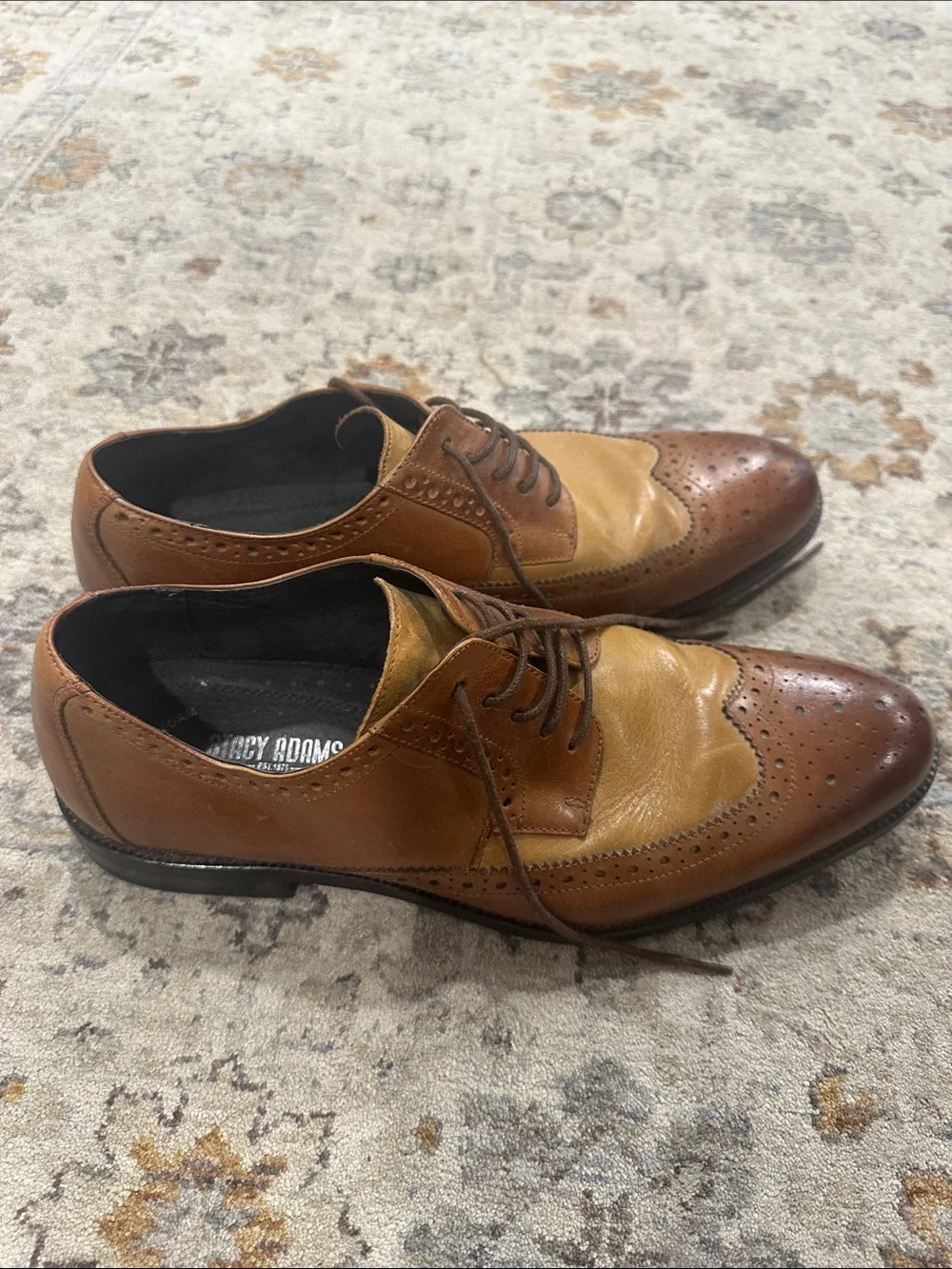 Stacy Adams Two-Tone Brown Tan Wingtip Oxfords